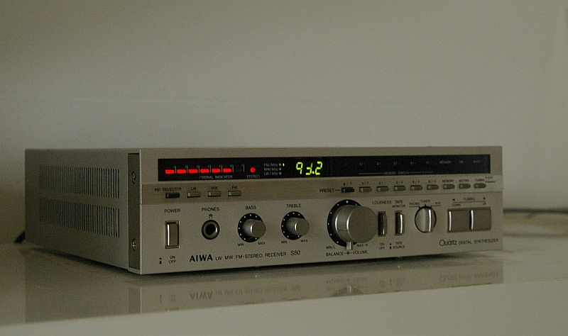 [Bild: Aiwa_S50_2.jpg]