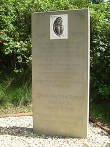 Memorial de Kurt Reuber, en el cementerio de la isla de Langeoog, Alemania