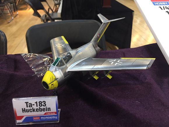 Academy 1/48 #12327 Focke-Wulf Ta183 Huckebein With Free Shipping Free Gifts