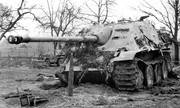 https://s14.postimg.cc/nepm91q3x/Jagdpanther_late_production_model_1945.jpg