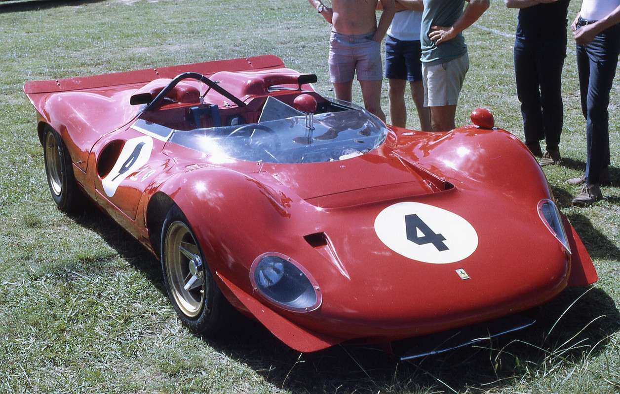 Ferrari_330_P4.jpg