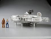 Star-_Wars-x-_Transformers-_Millenium-_Falcon-09